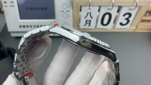 劳力士陆地巡洋舰127336 40毫米复刻版 rlxb034