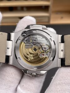 patek philippe nautilus 5711g 40mm replica pp023