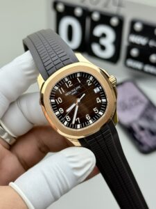 patek philippe aquanaut 5167r 40.8mm replica pp009