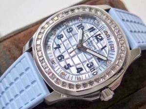 百达翡丽 Aquanaut Luce 5072G 35.6mm 复刻版 PP035