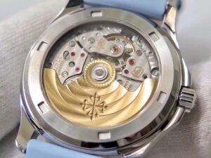 百达翡丽 Aquanaut Luce 5072G 35.6mm 复刻版 PP035