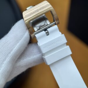理查德·米勒 RM 07 01 31.40x45.66mm 复刻版 RM025