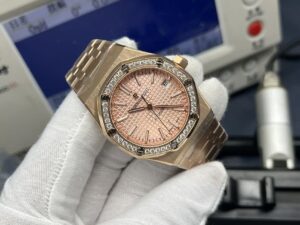 audemars piguet royal oak selfwinding 15451or 37mm replica ap037