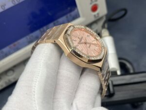 audemars piguet royal oak selfwinding 15451or 37mm replica ap037