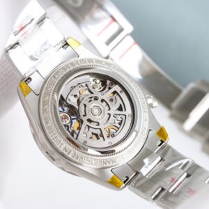 rolex oyster perpetual cosmograph daytona (modified "polar glacier") 40mm replica rlxb092