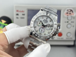 rolex cosmograph daytona double lensed spectacles features genuine moissanite bezel with real moissanite bezel 116568 40mm replica rlxb127