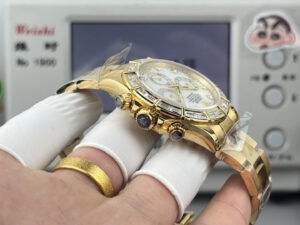 rolex cosmograph daytona double lensed spectacles features genuine moissanite bezel with real moissanite bezel 116568 mm replica rlxb128